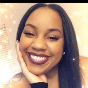 Meet your Posher, Brianna